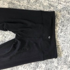 Black lulu lemon original leggings - size 4